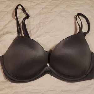 Victoria Secret T-Shirt Bra